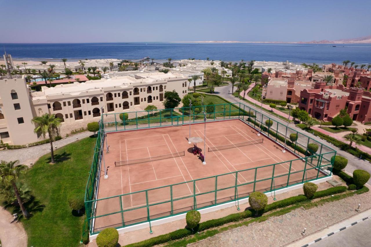 Charmillion Club Resort ชาร์มเอลชีค ภายนอก รูปภาพ Tennis court in El Alamein