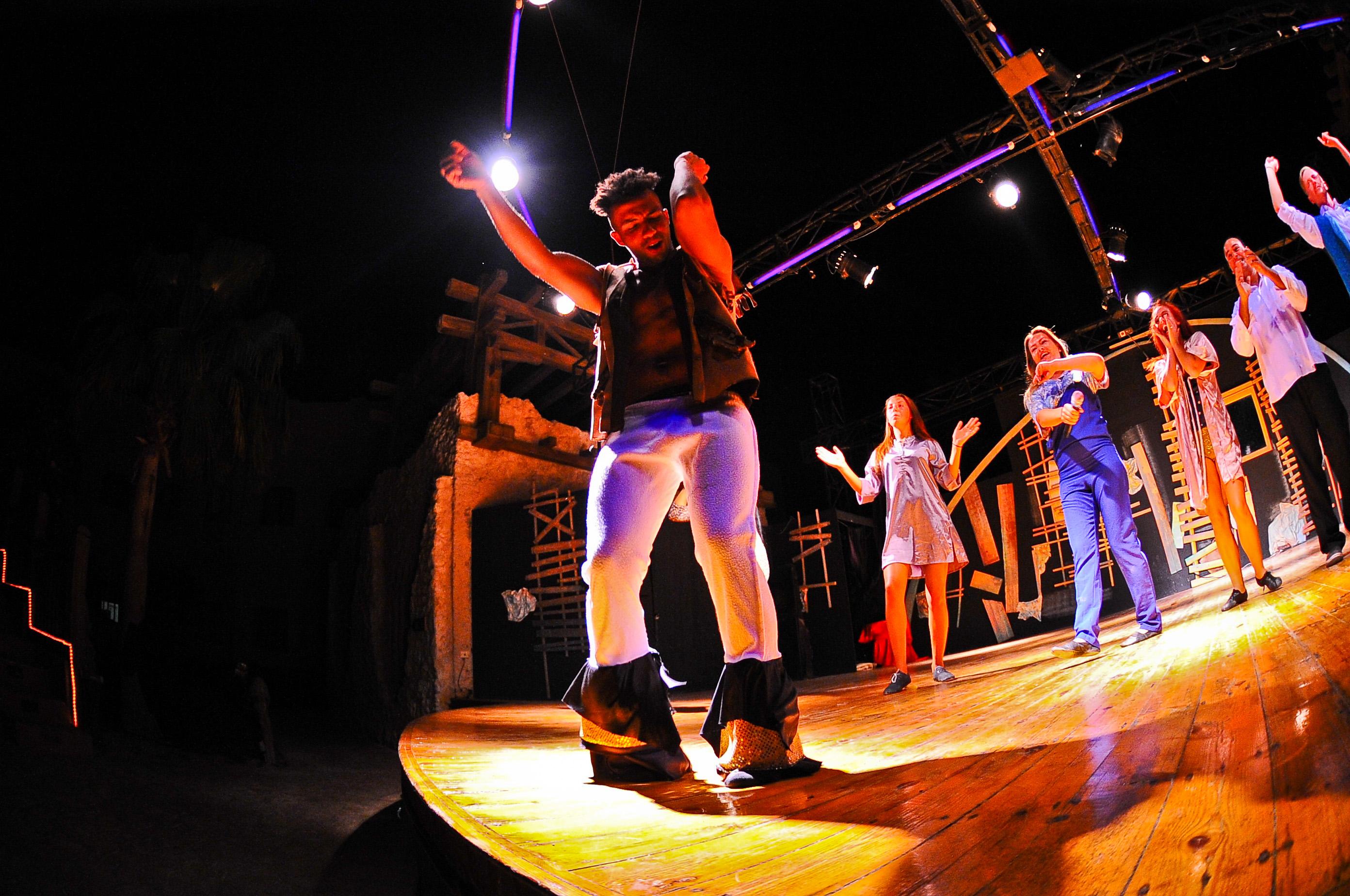 Charmillion Club Resort ชาร์มเอลชีค ภายนอก รูปภาพ The Pirate's League at Disney's Hollywood Studios