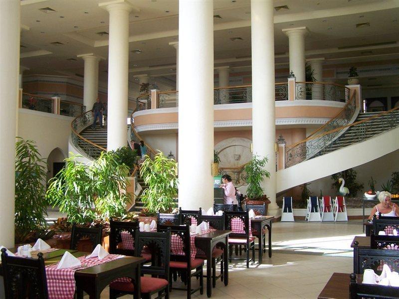 Charmillion Club Resort ชาร์มเอลชีค ภายนอก รูปภาพ The lobby of the Grand Hotel