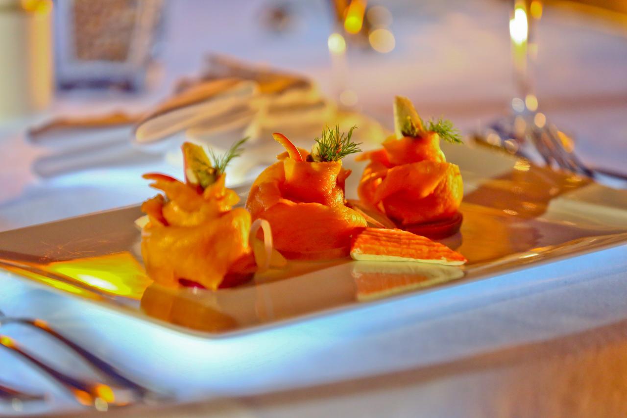 Charmillion Club Resort ชาร์มเอลชีค ภายนอก รูปภาพ Salmon roses